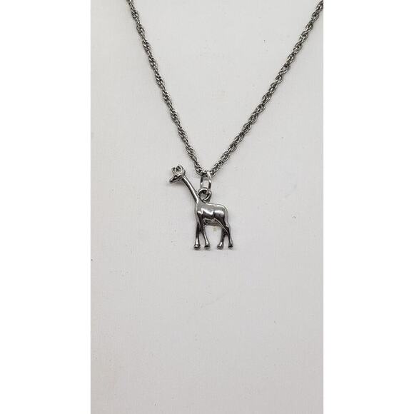 Sterling Silver Giraffe Pendant Necklace Figural Zoo Safari Animal - Picture 2 of 9